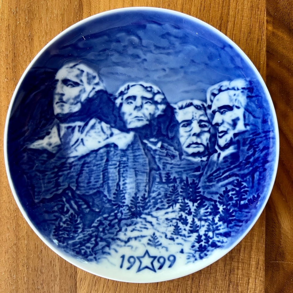 American Christmas Heritage By Bing & Grøndahl
